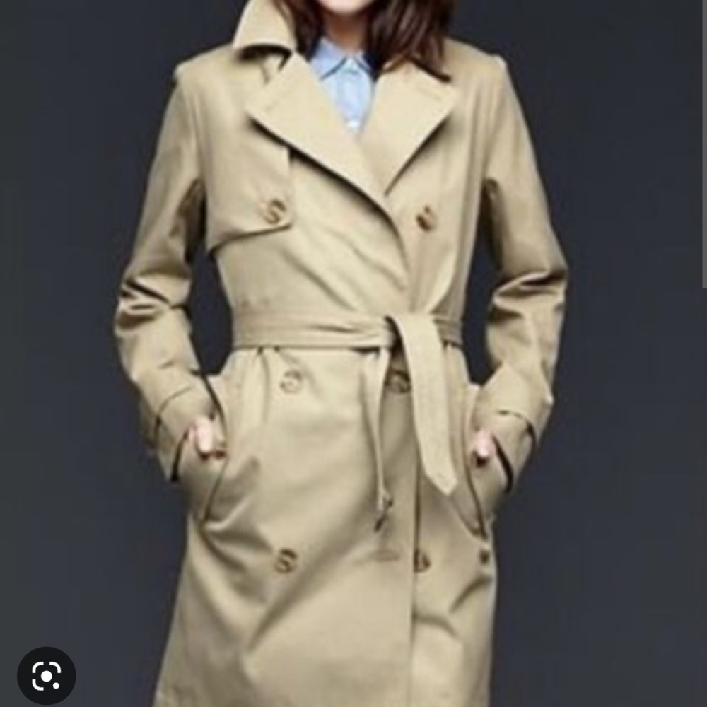 Womens Gap tan trench coat